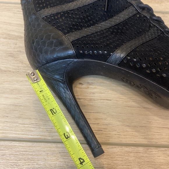 Joie | Sharie | Black Laser Cut Snake Lace‎ Up Pumps - Picture 13 of 13